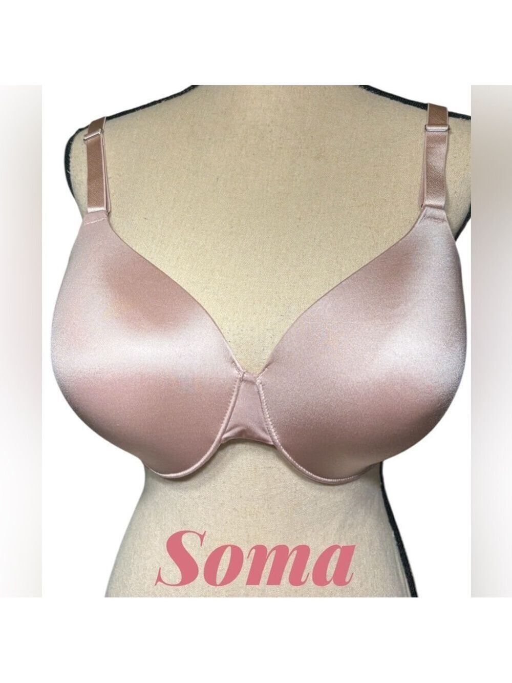 Soma-nude pink 40D bra. Vanishing back, full coverage underwire. Like new cond!
